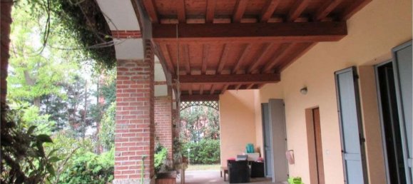 Villa de 6 divisões em Monza, Italy N.º 5352 11