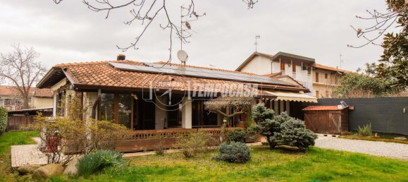 5-Zimmer Villa in Bellinzago Novarese, Italy, Nr. 58994 15