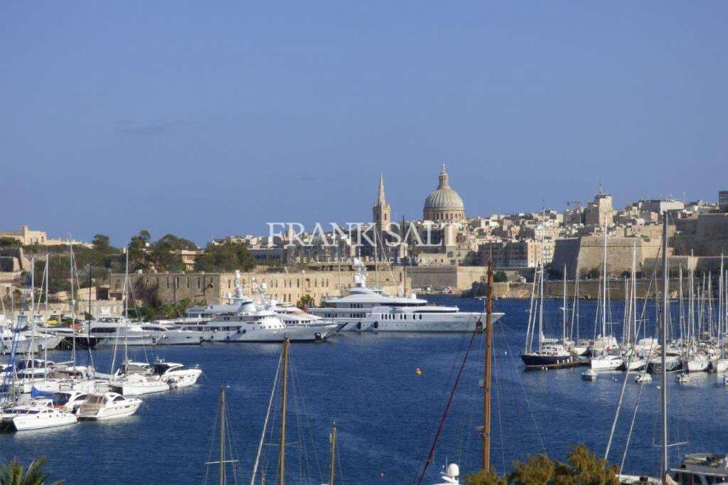 Bureau à Gzira, Malta 65m² No. 12979