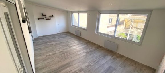 2 bedrooms House in Digoin, France No. 342741 3