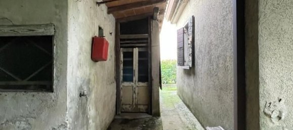 4 rooms House in Treviso, Italy No. 102412 24