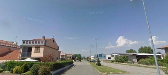 5 bedrooms Apartment in Robecchetto con Induno, Italy No. 276238 2