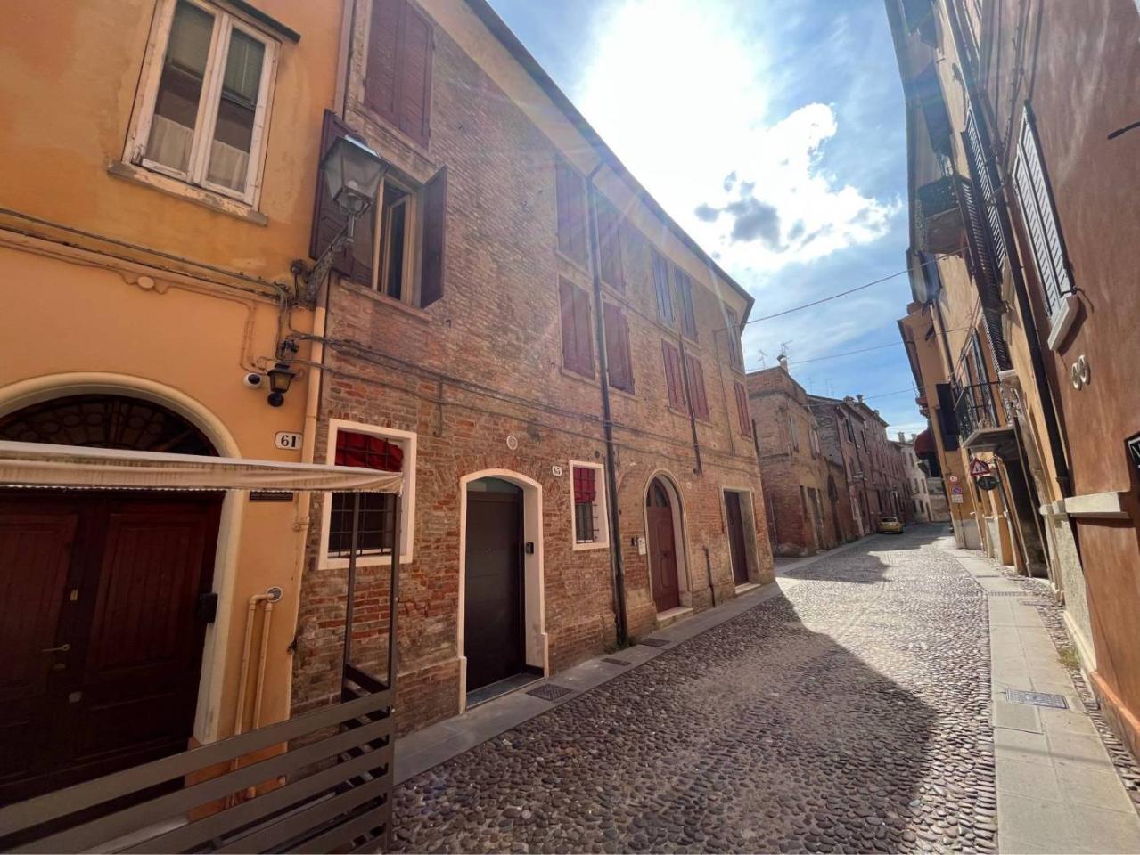 2 rooms Apartment in Ferrara, Italy No. 135225