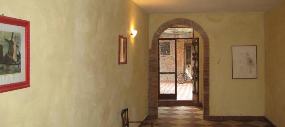 2 rooms Apartment in Ferrara, Italy No. 135225 18