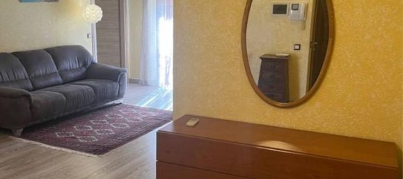 2 rooms Apartment in Ferrara, Italy No. 135225 4