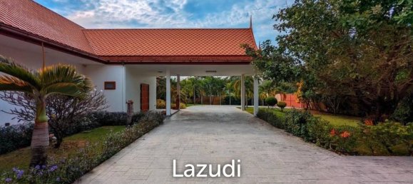 6 bedrooms Cafe / restaurant in Bang Lamung, Thailand No. 15841 2