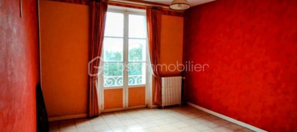 Casa de 9 dormitorios en Pithiviers, France No. 317611 6