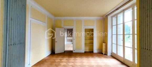 Casa de 9 dormitorios en Pithiviers, France No. 317611 9