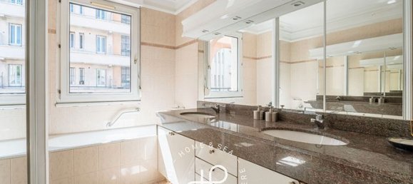 2 bedrooms Apartment in Marseille, France No. 309309 10