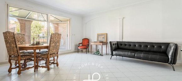 2 bedrooms Apartment in Marseille, France No. 309309 5