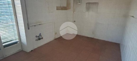 2 bedrooms Apartment in Rome, Italy No. 329418 3