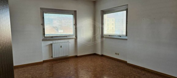 5-Zimmer Büro in Imperia, Italy, Nr. 178570 3