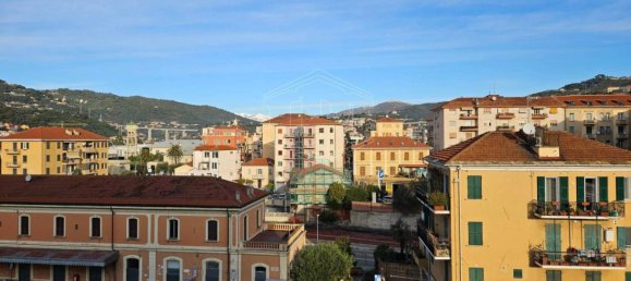 5-Zimmer Büro in Imperia, Italy, Nr. 178570 10