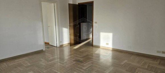 5-Zimmer Büro in Imperia, Italy, Nr. 178570 8