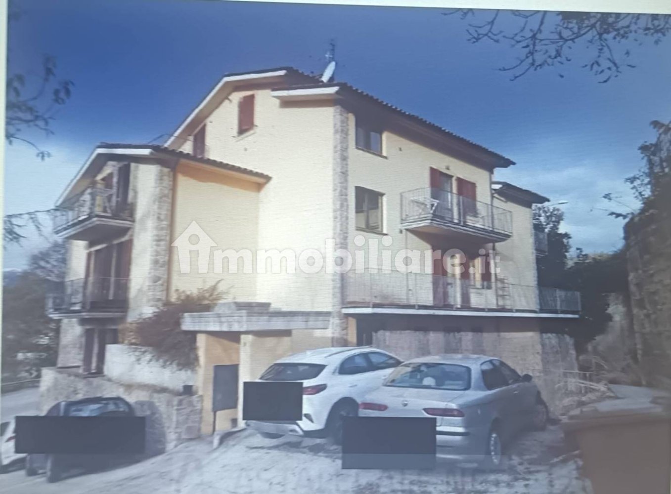 3 bedrooms Apartment in Camerino, Italy No. 274629