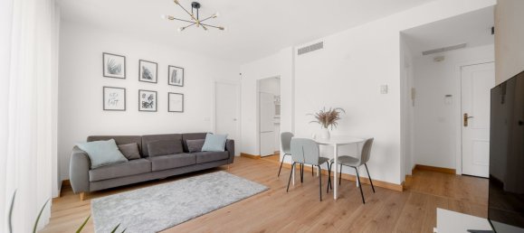 Apartamento de 2 dormitorios en Benalmádena, Spain No. 148204 5