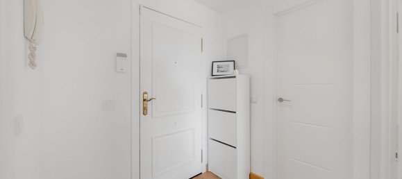 Apartamento de 2 dormitorios en Benalmádena, Spain No. 148204 13