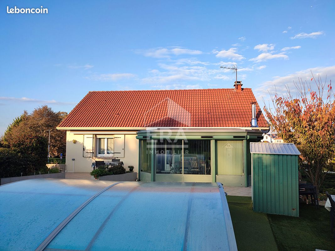 3 غرف نوم منزل في Sampans, France رقم 265963