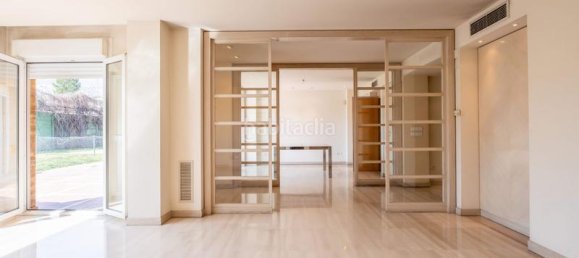 5 bedrooms House in Zaragoza, Spain No. 61573 8