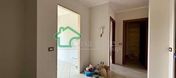 4 Schlafzimmer Villa in Lodi, Italy, Nr. 364621 7