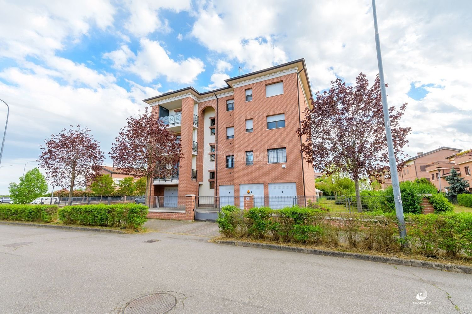 Квартира с 3 комнатами в Кастельфранко Эмилия, Италия № 173938