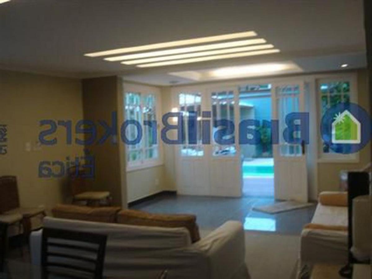 3 bedrooms House in Rio de Janeiro, Brazil No. 545066