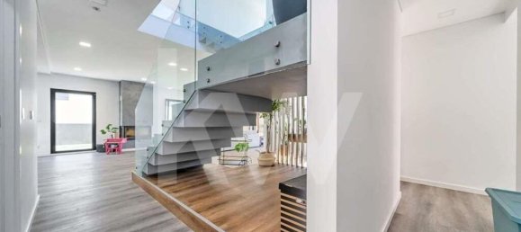 6 Schlafzimmer Haus in Seixal, Portugal, Nr. 92059 15