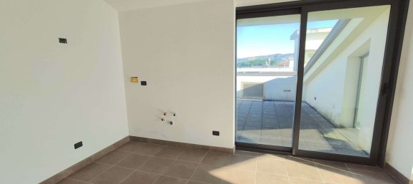 Офис 90м² в Понте Буджанезе, Италия № 282125 11