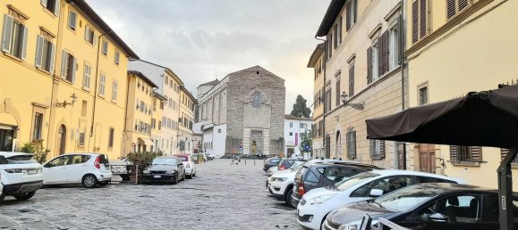 101m² Commercial property in Florence, Italy No. 39783 10