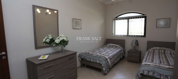 3 Schlafzimmer Wohnung in Xaghra, Malta, Nr. 5562 13