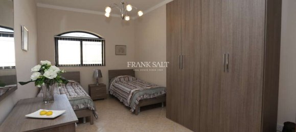 3 Schlafzimmer Wohnung in Xaghra, Malta, Nr. 5562 12