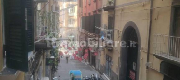 Apartamento T1 em Naples, Italy N.º 9674 6