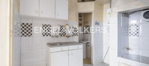 142m² Building in Lisbon, Portugal No. 104579 7