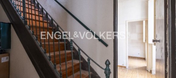 142m² Building in Lisbon, Portugal No. 104579 10