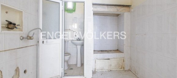 142m² Building in Lisbon, Portugal No. 104579 27