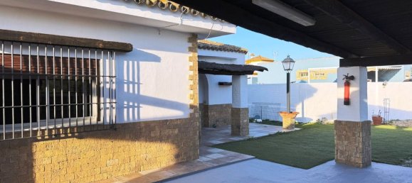 Casa de 3 dormitorios en El Puerto de Santa María, Spain No. 148571 2