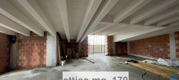 Пентхаус с 3 спальнями в Кьоджа, Италия № 223378 18