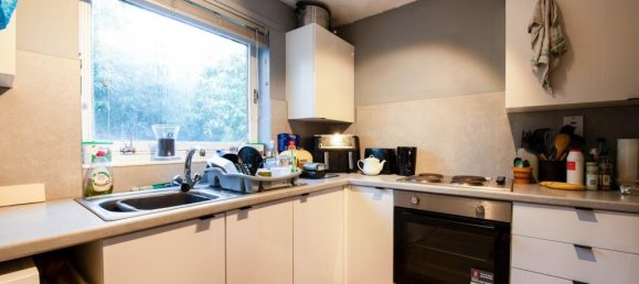  Apartment in Aberdeen, United Kingdom No. 2192 5