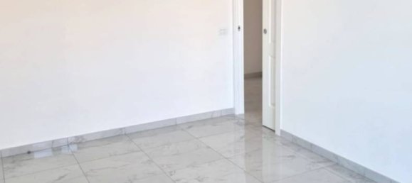 Квартира с 2 спальнями в Ладисполи, Италия № 11772 14