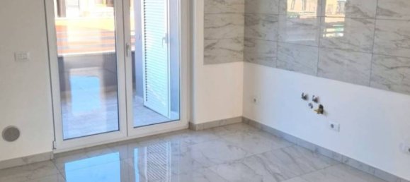 Квартира с 2 спальнями в Ладисполи, Италия № 11772 10