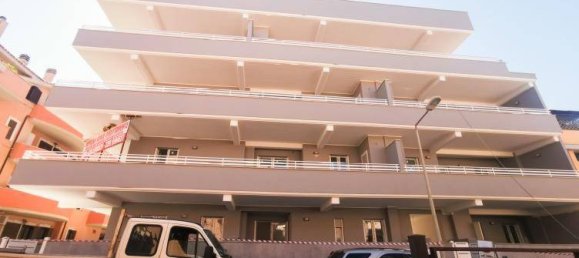 Квартира с 2 спальнями в Ладисполи, Италия № 11772 19