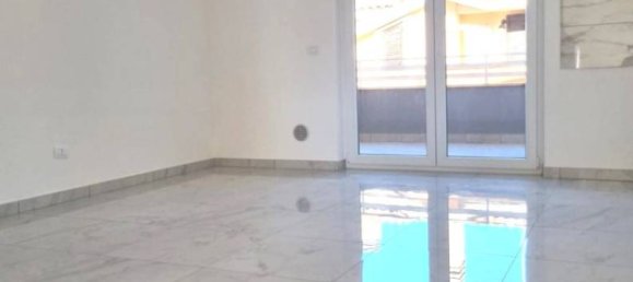 Квартира с 2 спальнями в Ладисполи, Италия № 11772 7