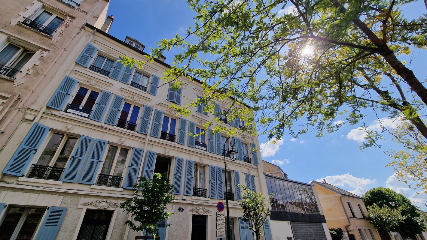 Квартира с 2 спальнями в Рюэй-Мальмезон, Франция № 143262