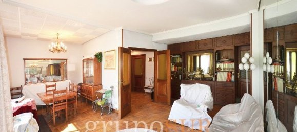 3 bedrooms Apartment in Valladolid, Spain No. 96170 8