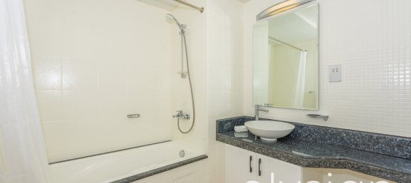 Квартира с 2 спальнями в Пальма Джумейра, ОАЭ № 42365 11