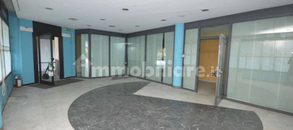 5 rooms Commercial property in Bassano del Grappa, Italy No. 142657 15