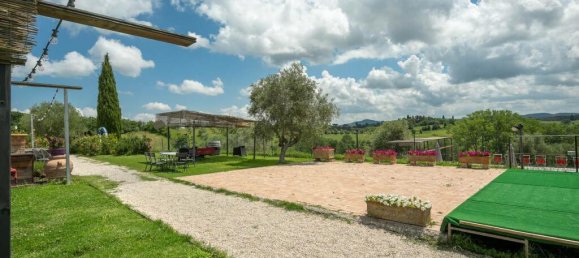 484m² Commercial property in Torrita di Siena, Italy No. 53542 22