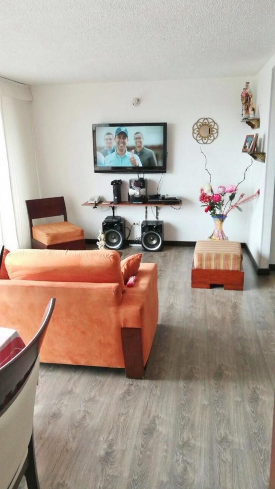 3 bedrooms House in Bogota, Colombia No. 10382