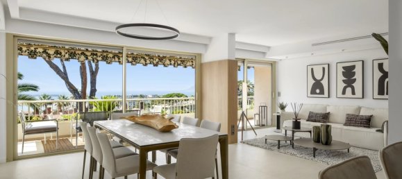 Apartamento de 4 dormitorios en Cannes, France No. 126 2