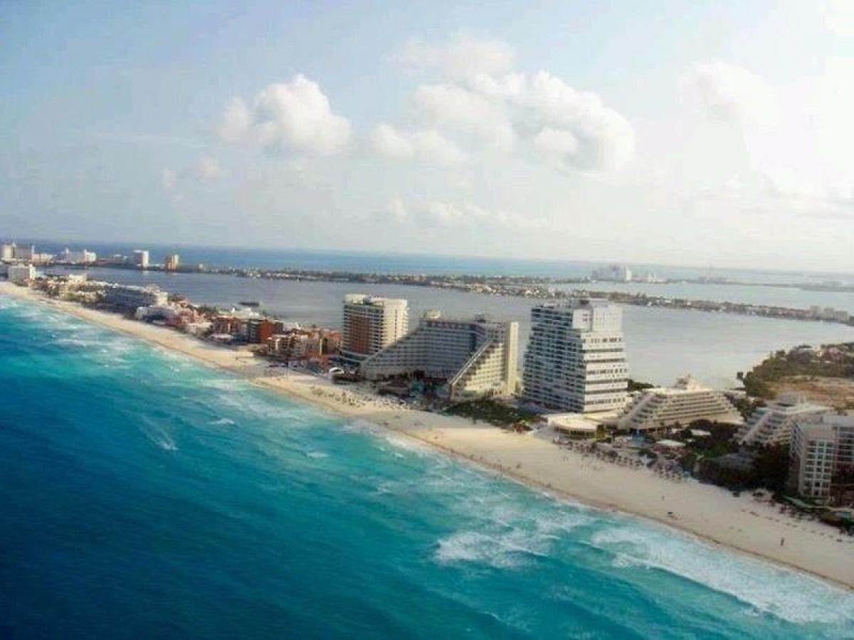 5 bedrooms House in Mexico No. 170191